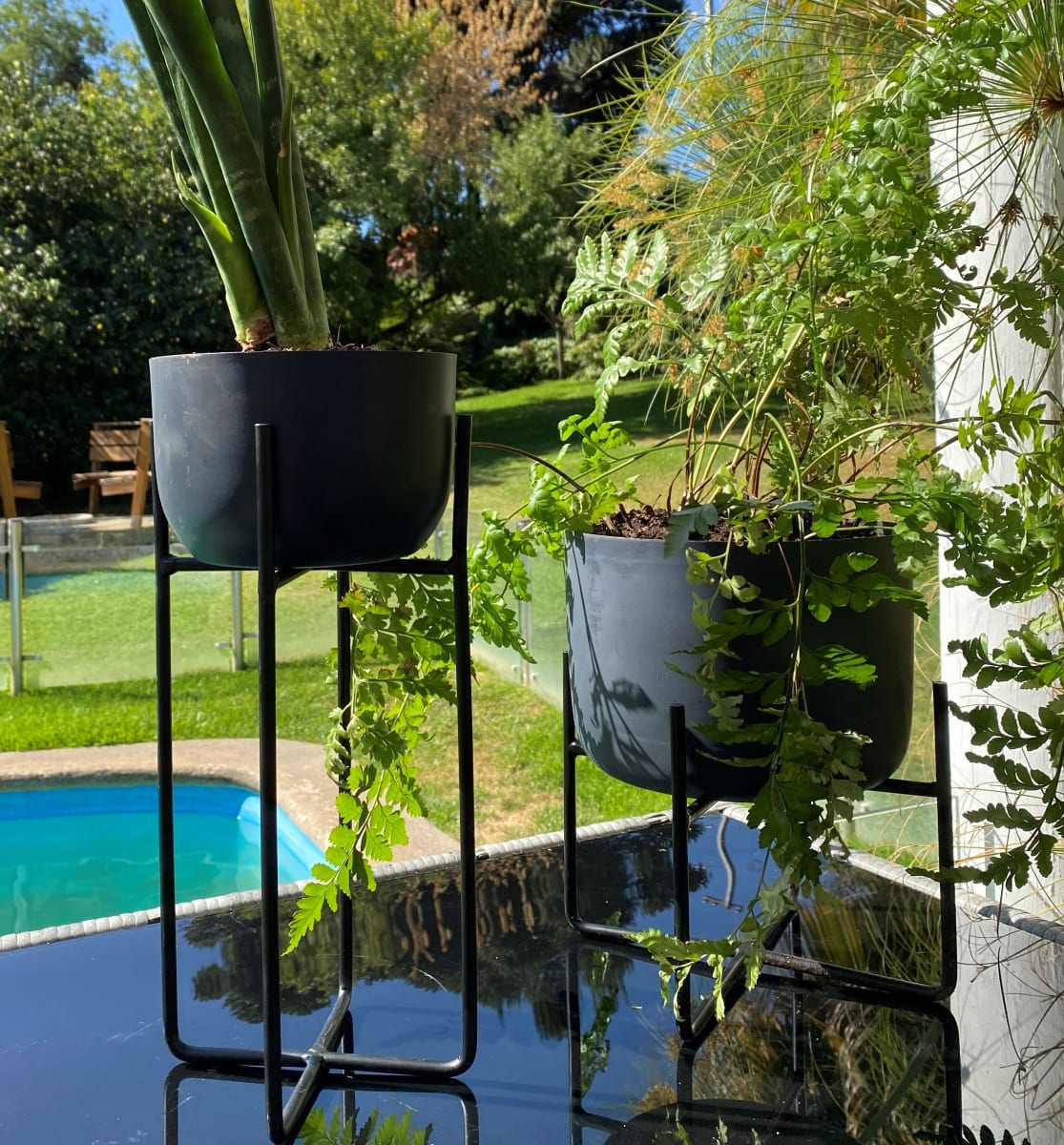 Macetero Con Pedestal M 14x14x36 cm3