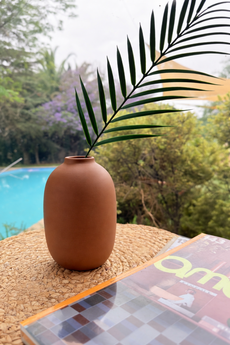 Florero de cerámica Nórdico Huevo 15,2 cm3