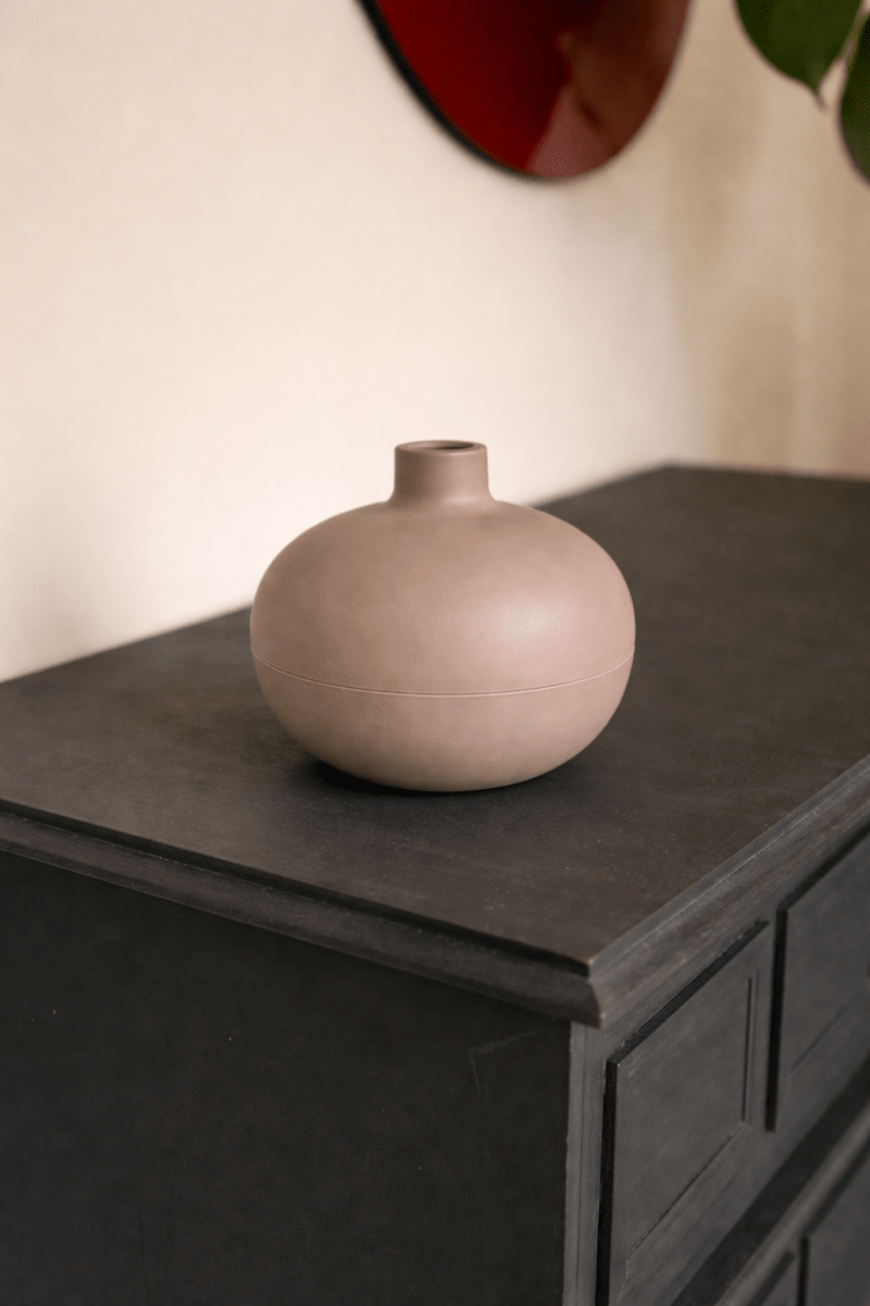 Florero Redondo Biodegradable 20x15 cm4