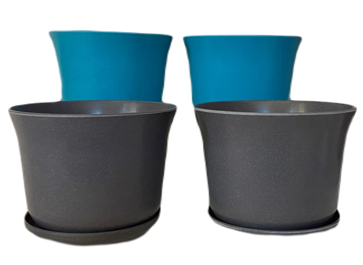 Set 4 Maceteros y platos Bio bamboo Curvo 2 turquesa 2 gris 16,5x16,5x13 cm1