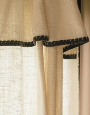 CORTINA KHADI BLANCA