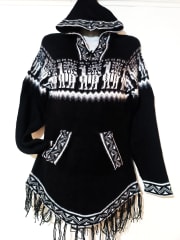 CHOMPA SHAKIRA NEGRA ALPACA