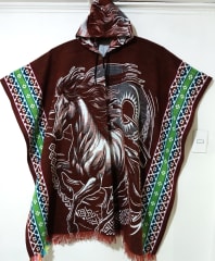 PONCHO ALPACA RELINCHO CABALLO GUINDA