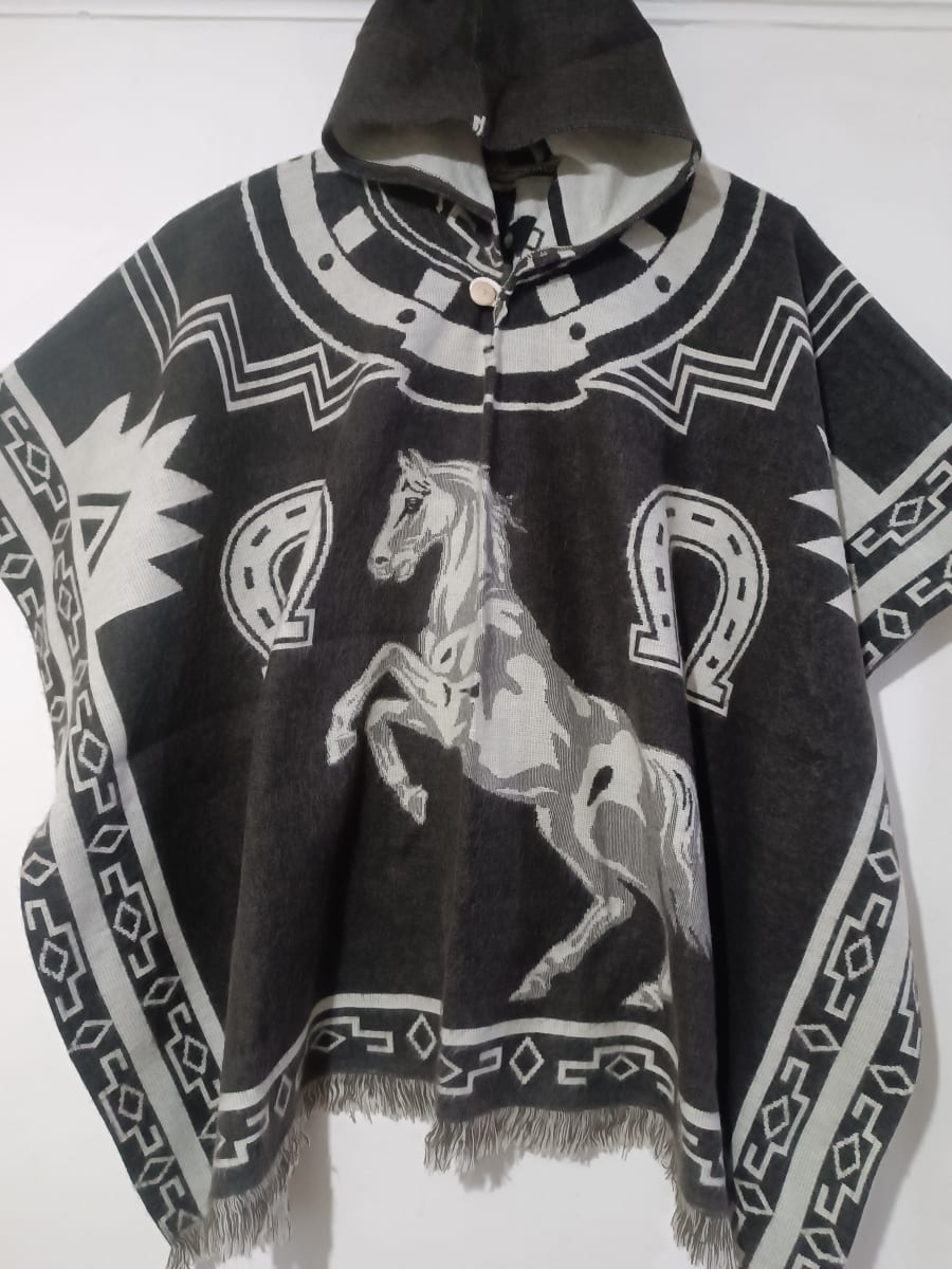 PONCHO MARENGO GABALLO1