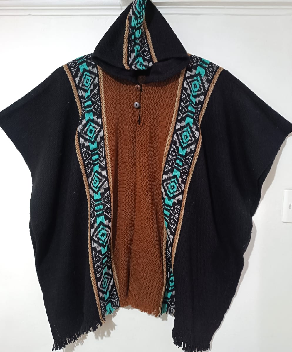 PONCHO CHACANA III1