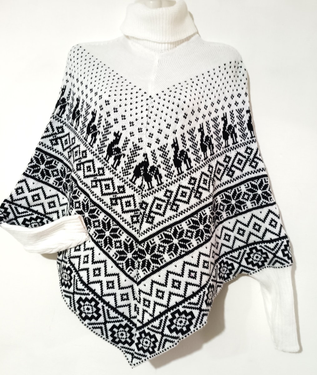 PONCHO CHOMPA BLANCA ALPACA1