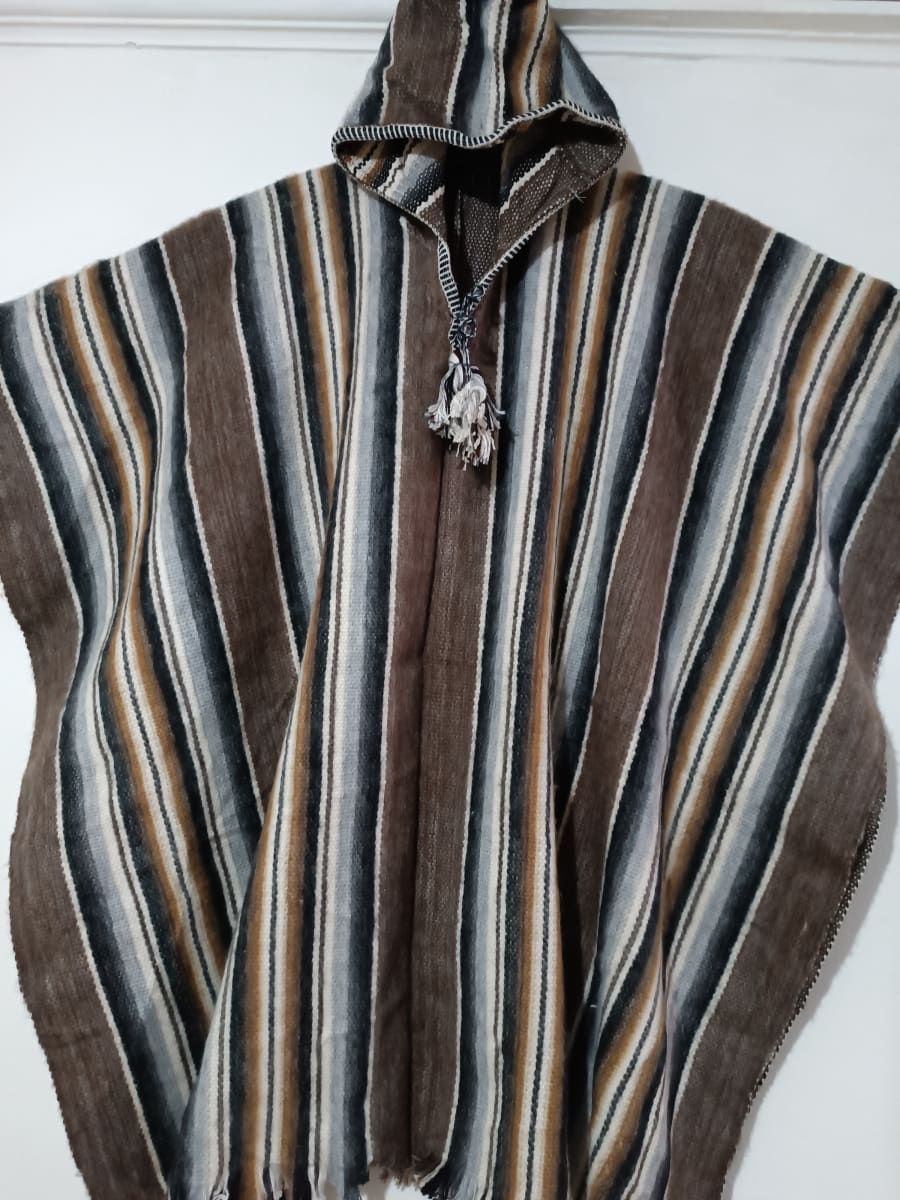 PONCHO CHILOTA  LANA NATURAL2