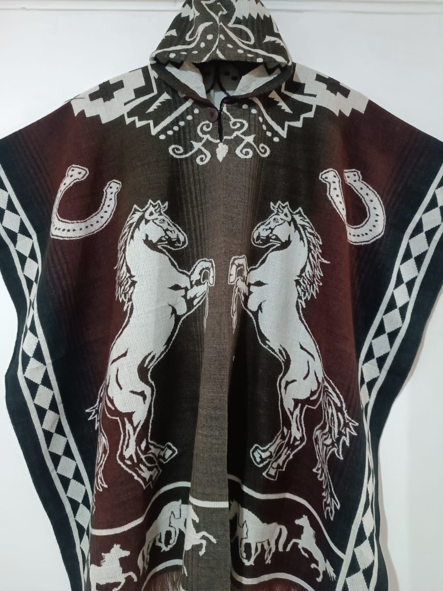 PONCHO CAFE CABALLOS2