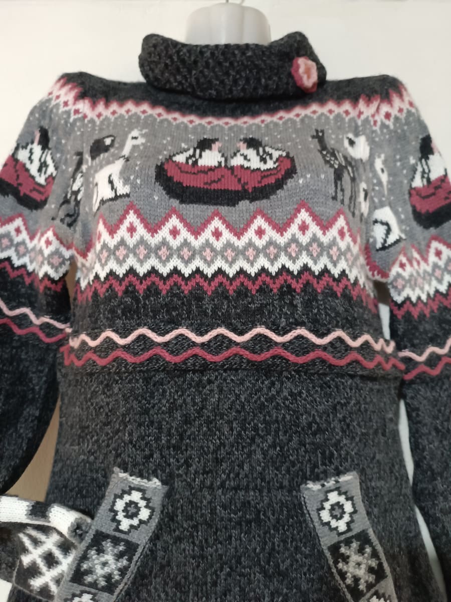 CHOMPA ALPACA BORDADO2