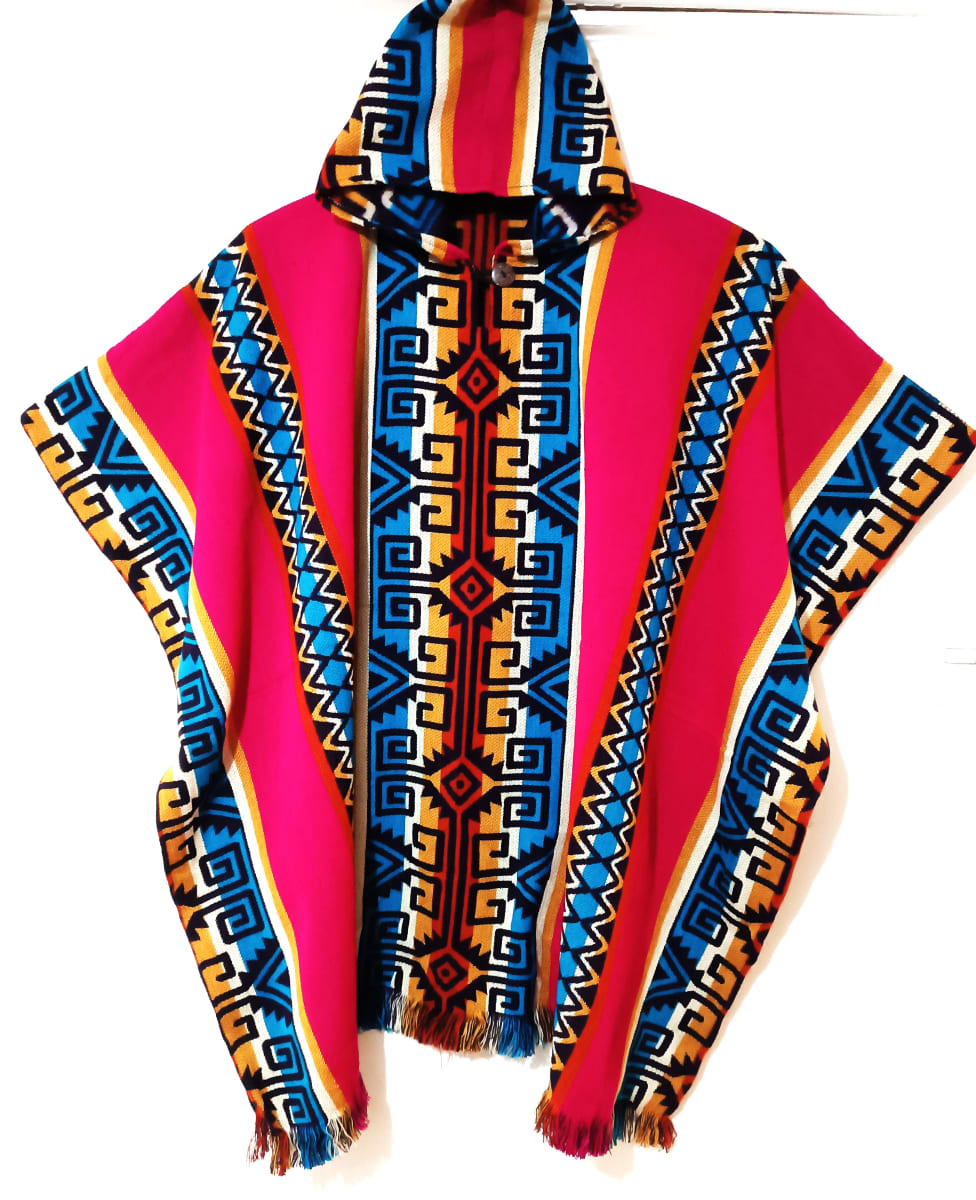 PONCHO FUCSIA CHACANA CUSQUEÑA1