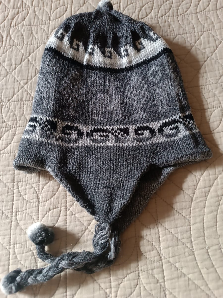 CHULLO GRIS OSCURO VERSIBLE1