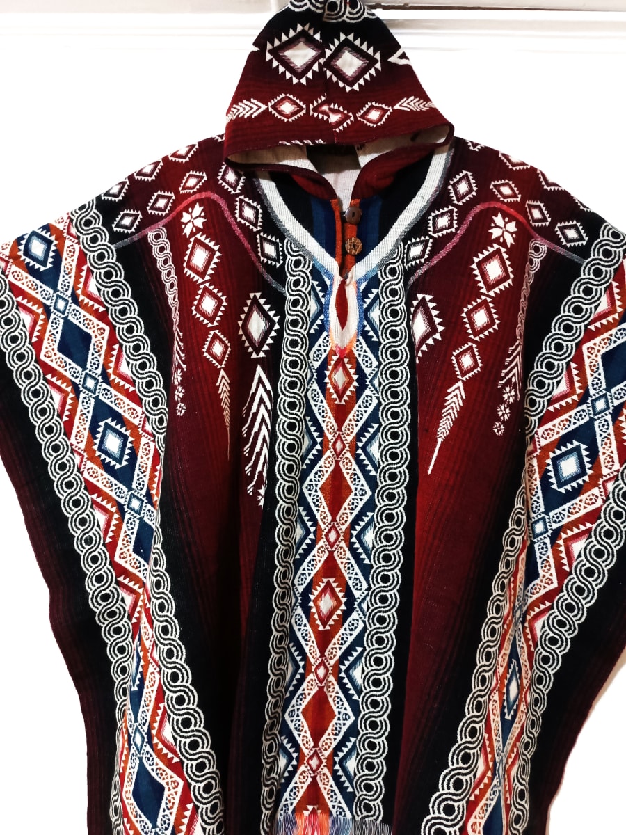 PONCHO INCAICO CHACANAS2