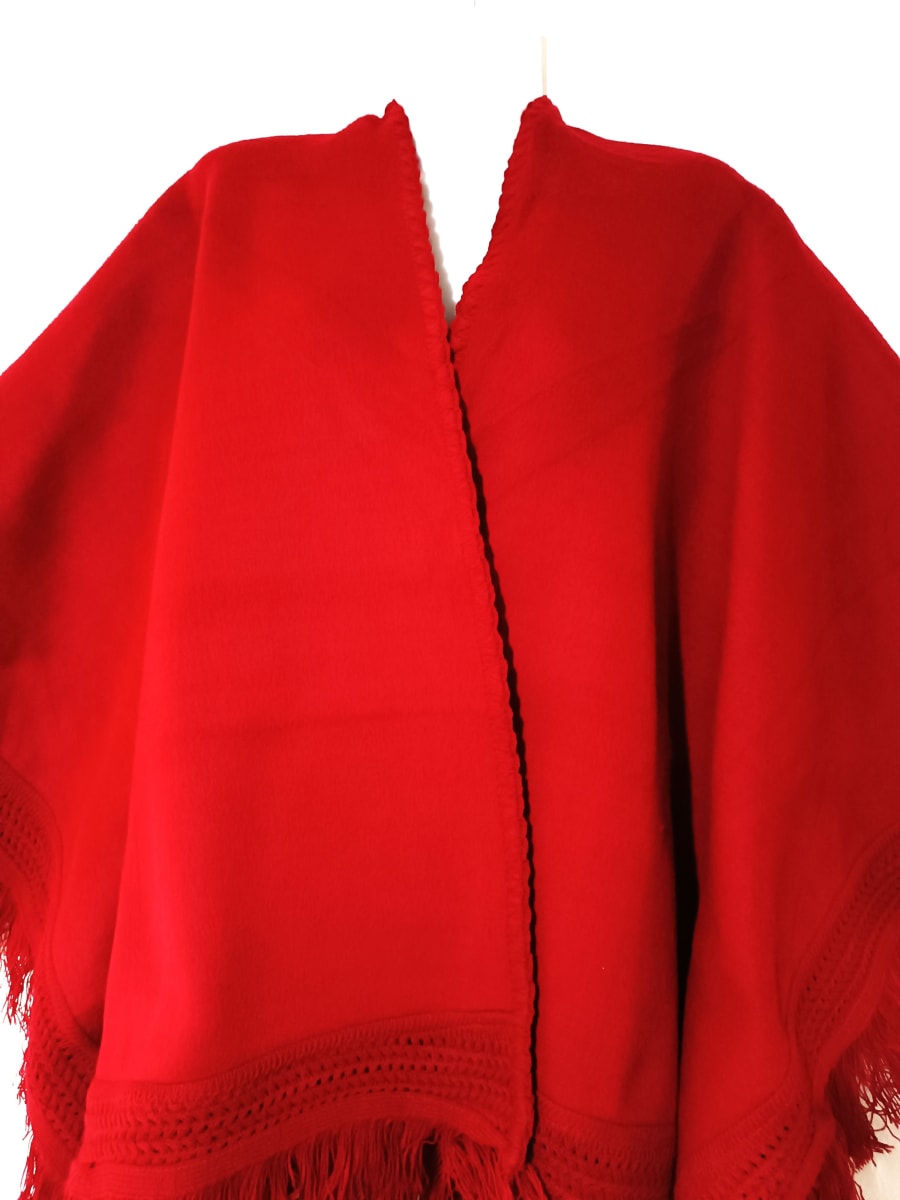 RUANA  MANTA DE ALPACA ROJO2