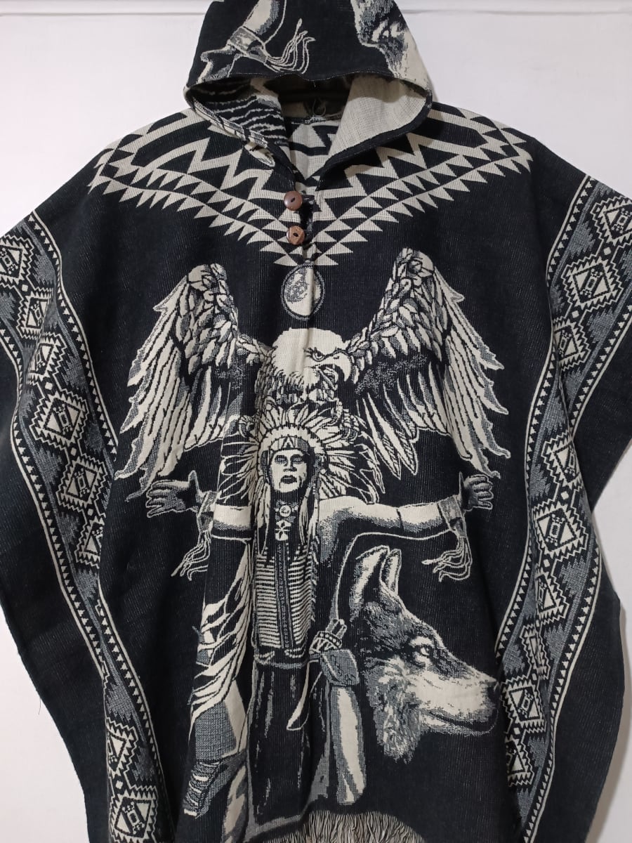 PONCHO ALPACA NEGRO INDIO LOBO AGUILA2