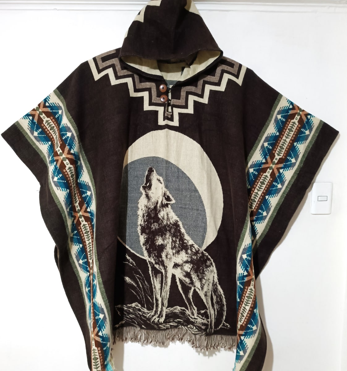 PONCHO ALPACA LOBO SOLITARIO1