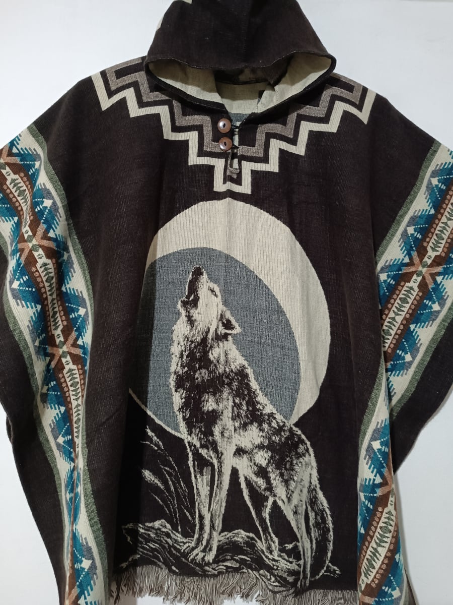 PONCHO ALPACA LOBO SOLITARIO2