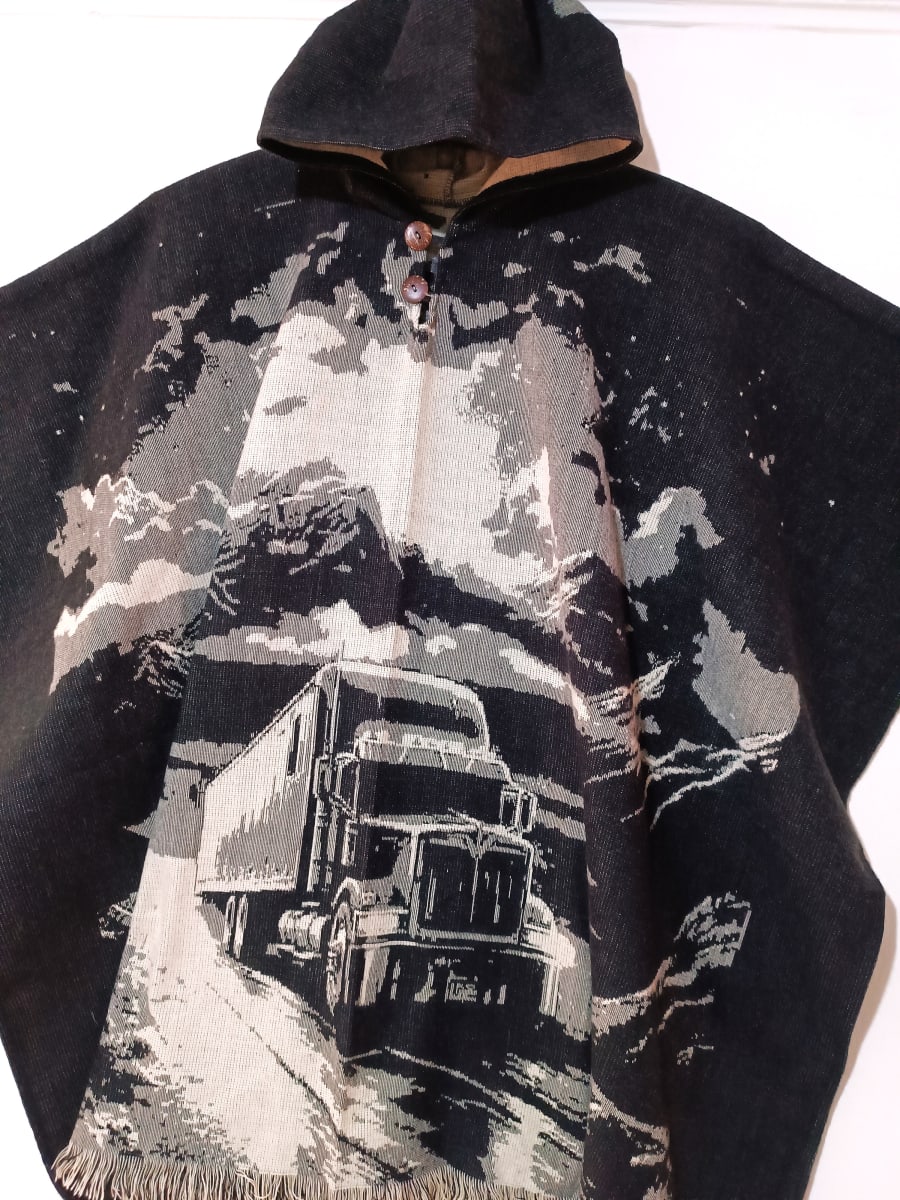 PONCHO ALPACA CAMION DE CARGA2