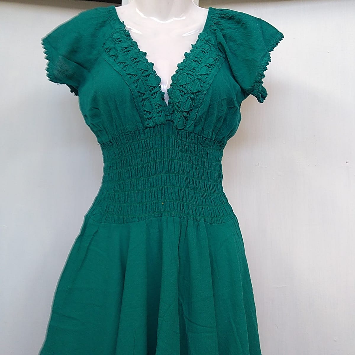 Vestido en punta verde esmeralda2