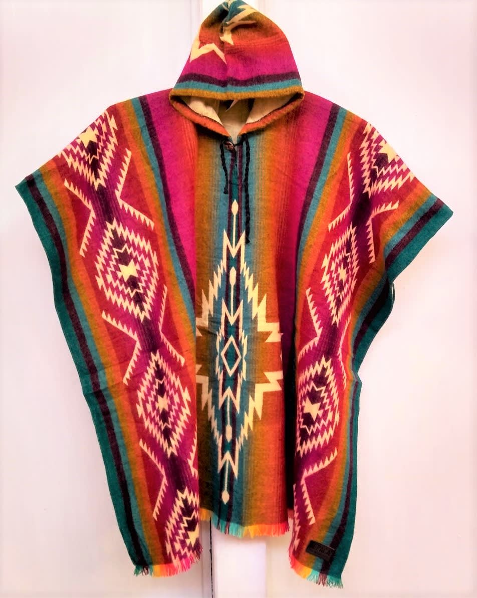 Poncho colorín chacana1