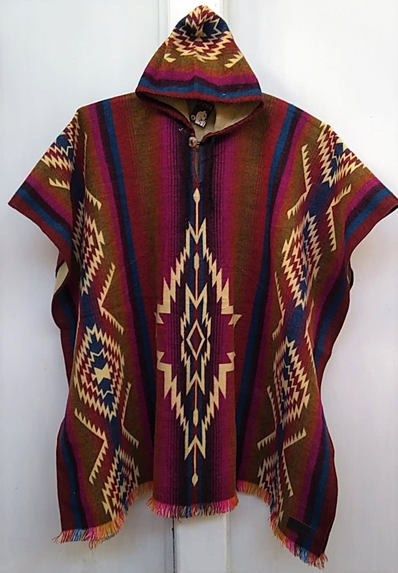 PONCHO CHACANA CAPUCHA1