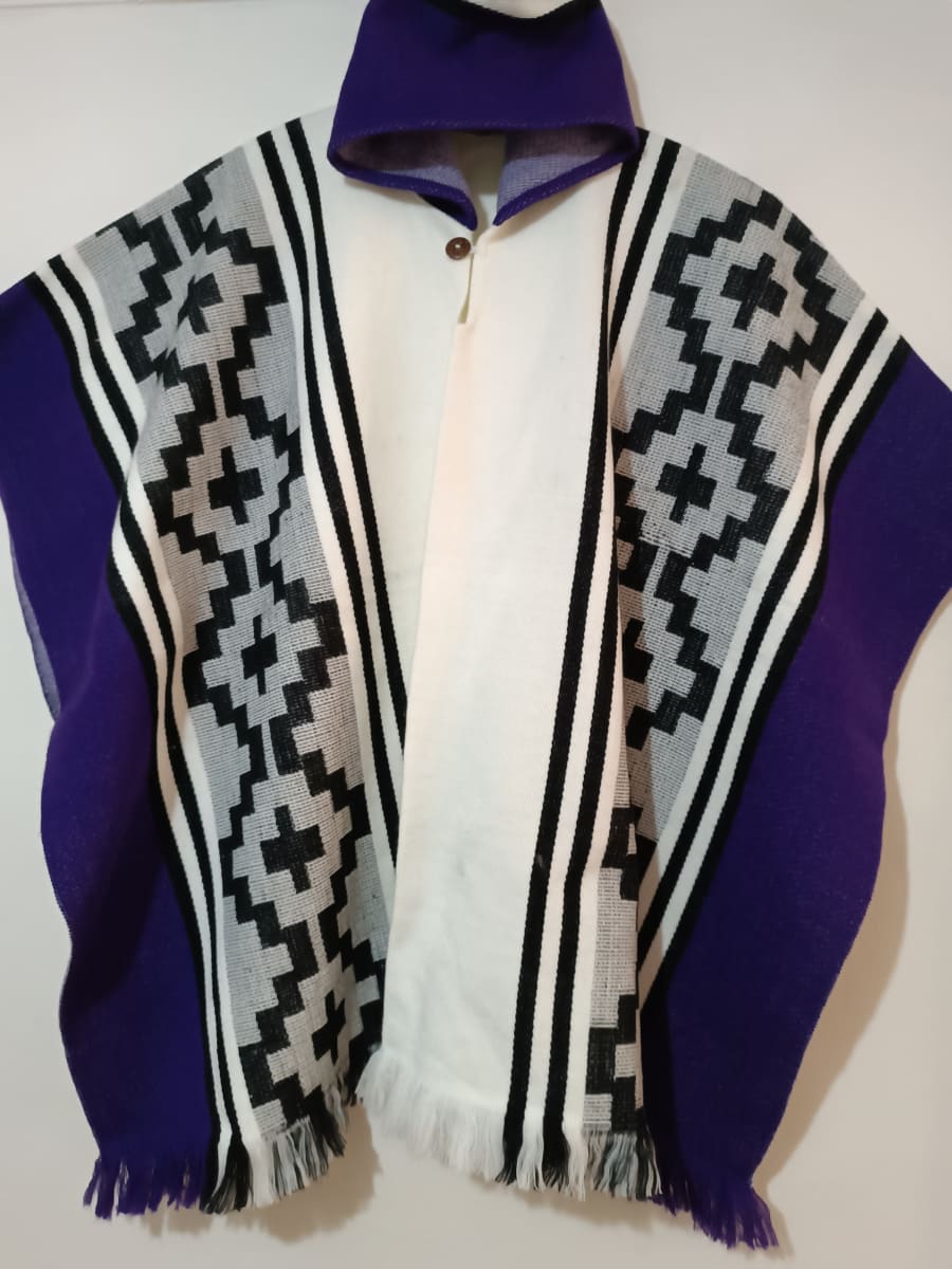 PONCHO CHACANAS MAPUCHE2