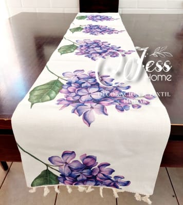 Caminos de mesa y Mantelería