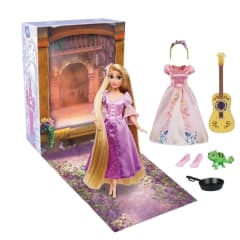 Muñeca Disney Store Rapunzel con ropa y accesorios