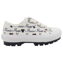 Zapatillas Urbanas Mujer Minnie Mouse Blanco