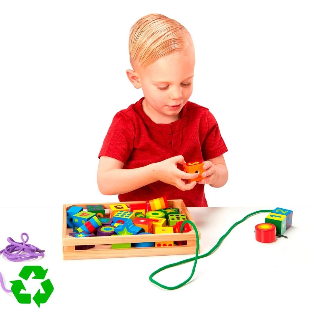 Juego Didactico Encaje de Madera con Cordones Melissa & Doug4