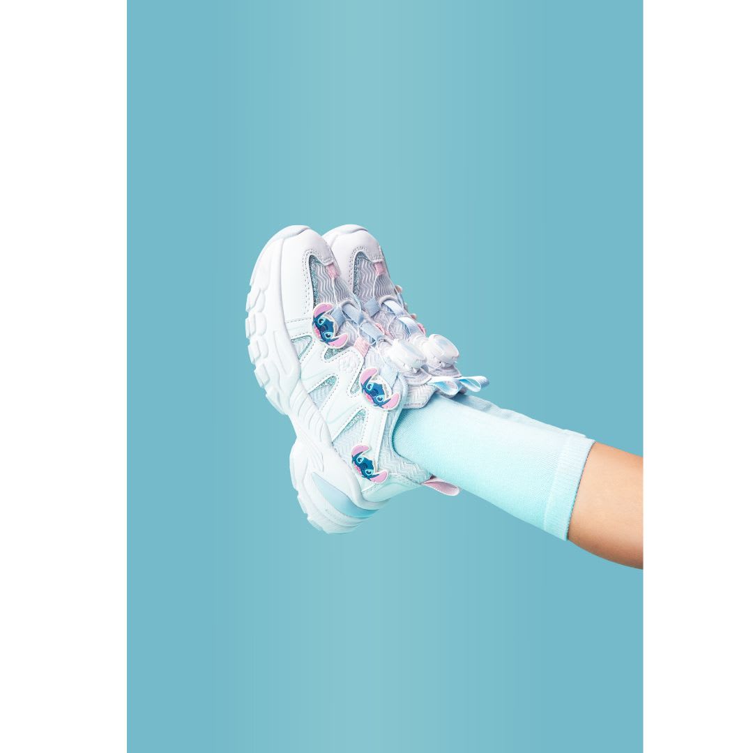 Zapatillas Niña Stitch Celeste Rosada2