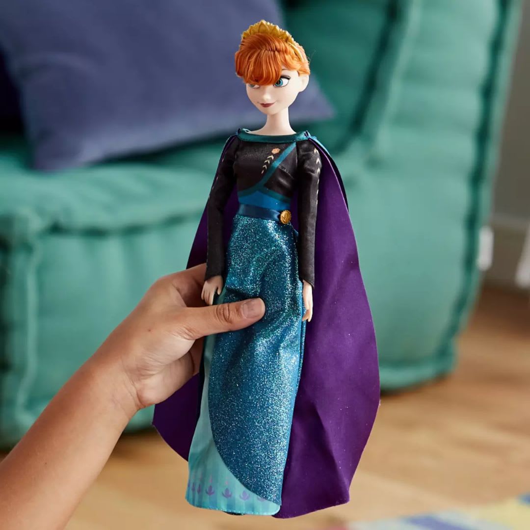 Muñeca Disney Store Anna Clasica Frozen 22