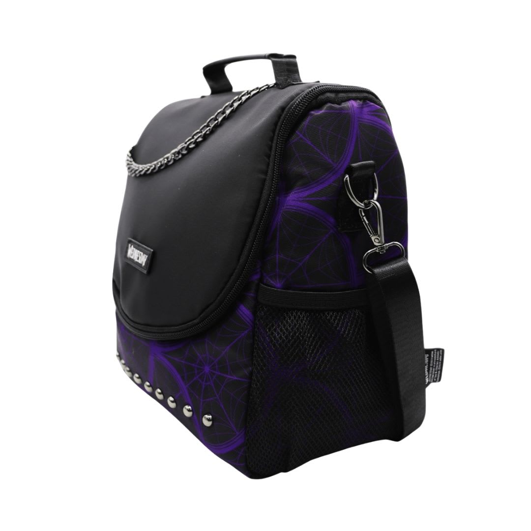 Lonchera Merlina Addams Morado2