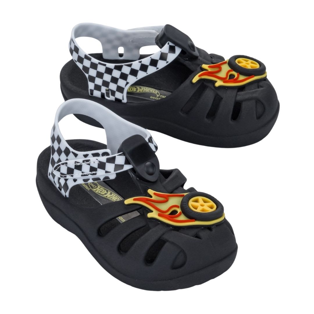Sandalias Bebe Canasta Hot Wheels Negro4