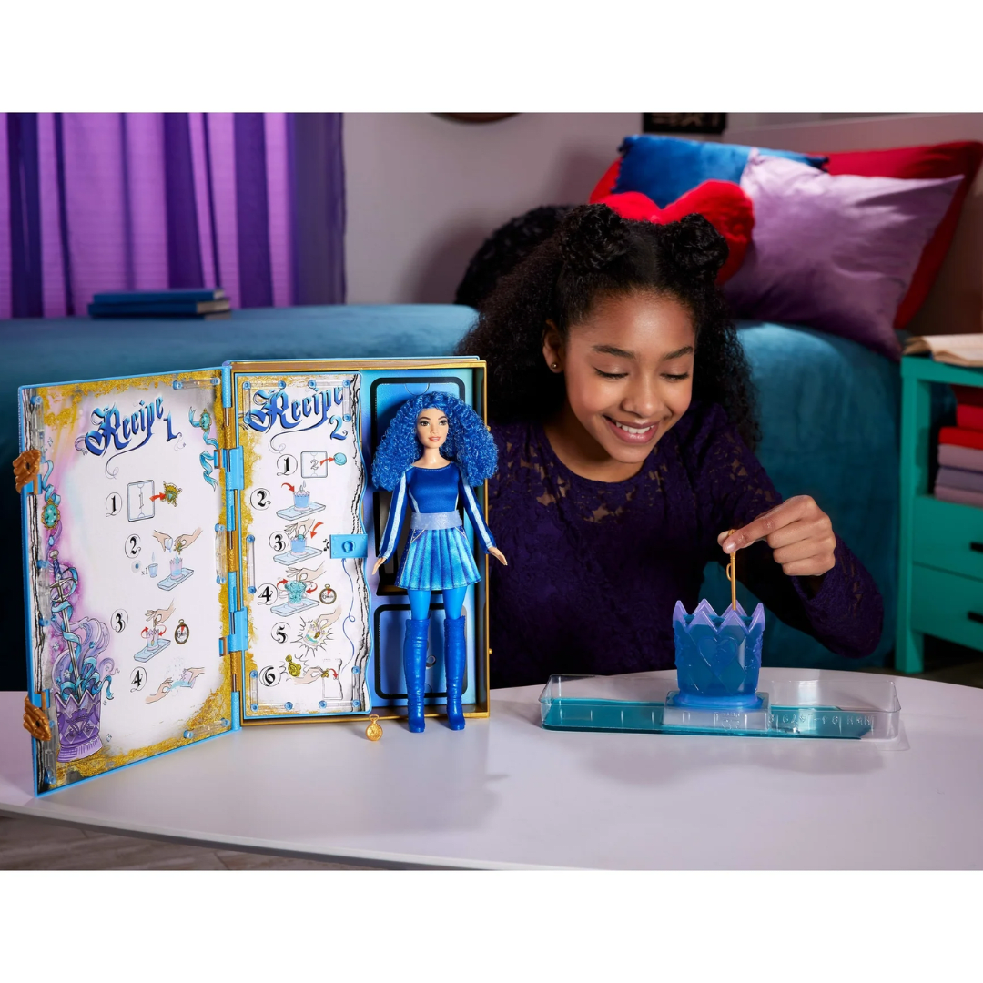 Muñeca Princesa Chloe Charming y su libro de cocina de hechicera Descendientes 42