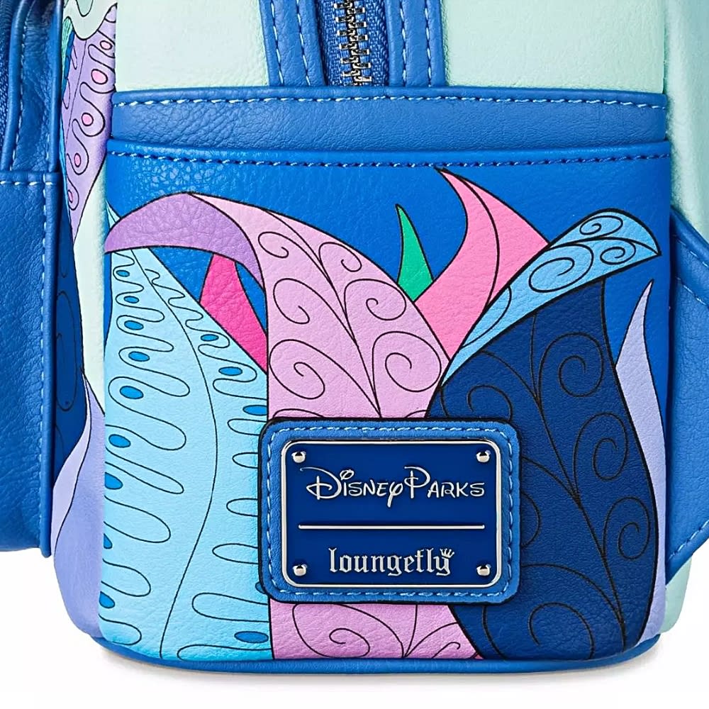 Mini Mochila Loungefly Alicia en el País de las Maravillas3