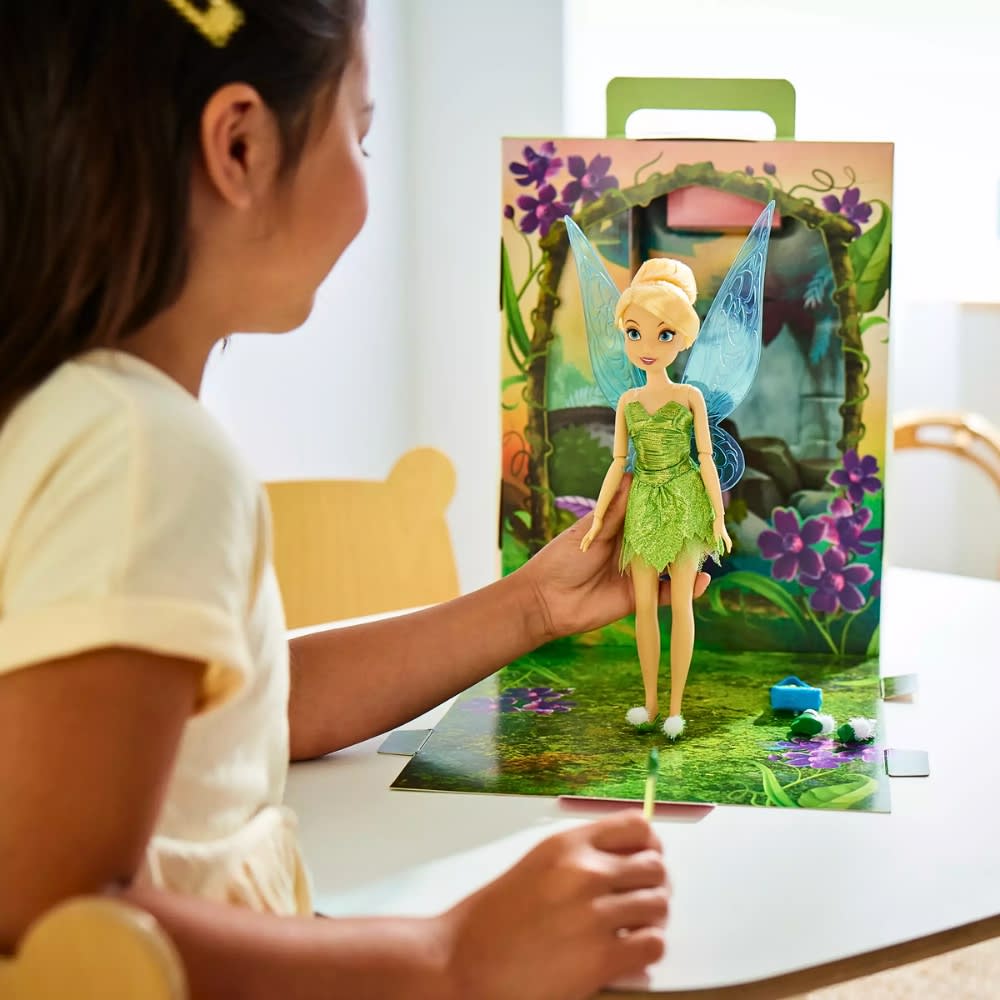 Muñeca Disney Store Tinker Bell con ropa y accesorios5