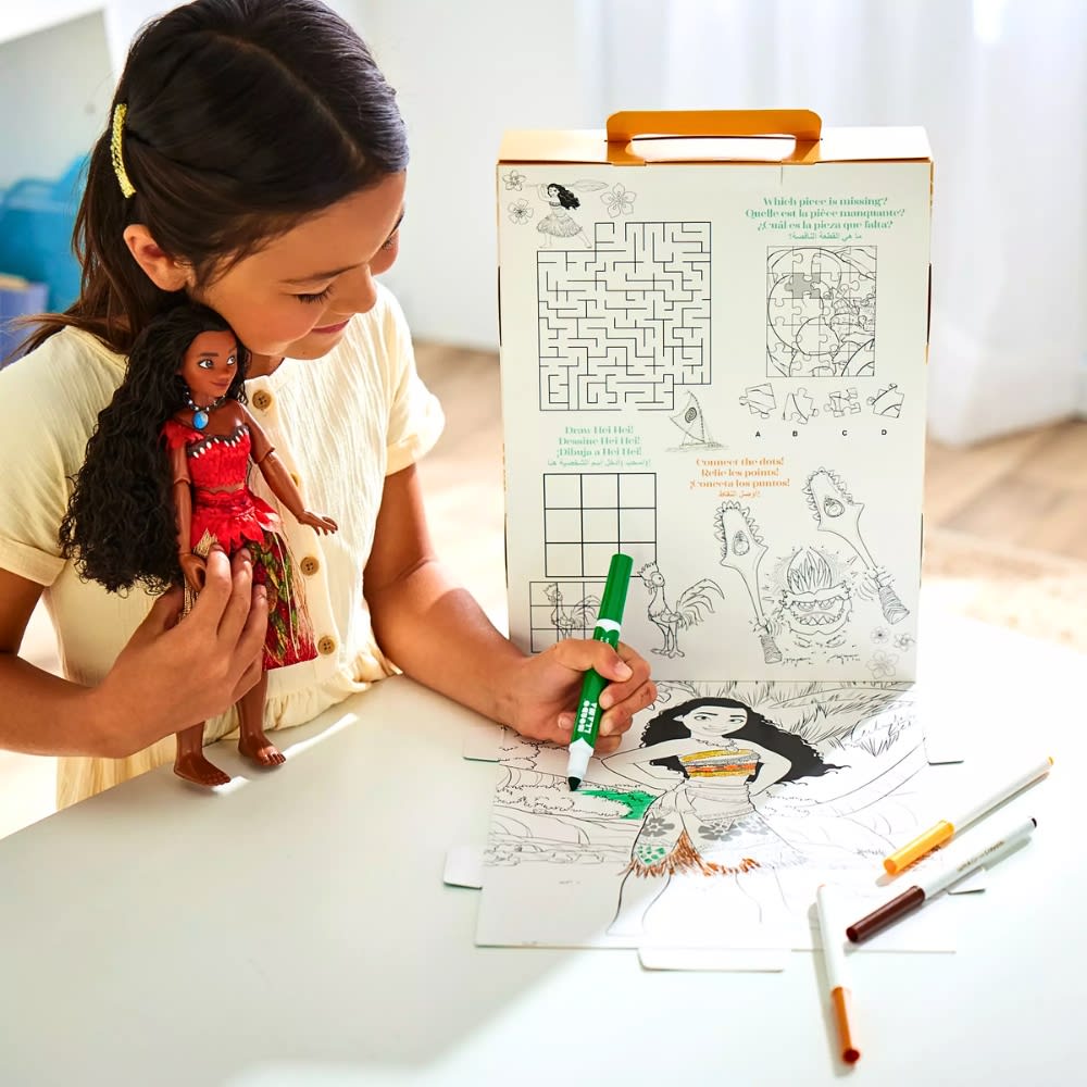 Muñeca Disney Store Moana con ropa y accesorios6