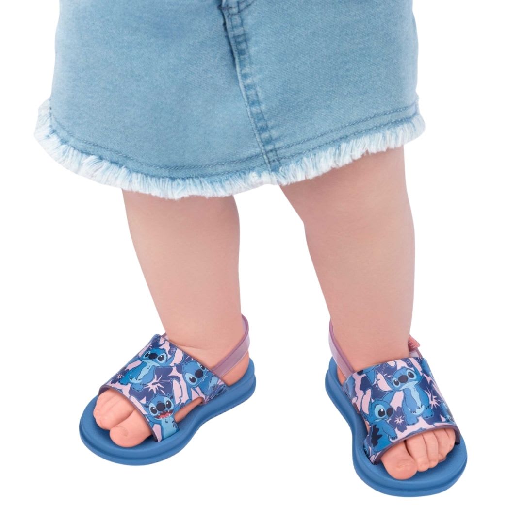 Sandalias Bebe Stitch Ipanema Celeste Rosa4