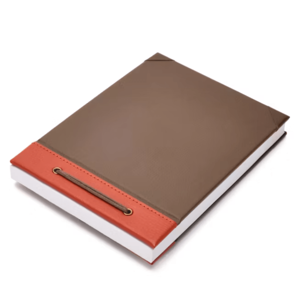 Diario Agenda Libro de Aventuras Up Disney Store2
