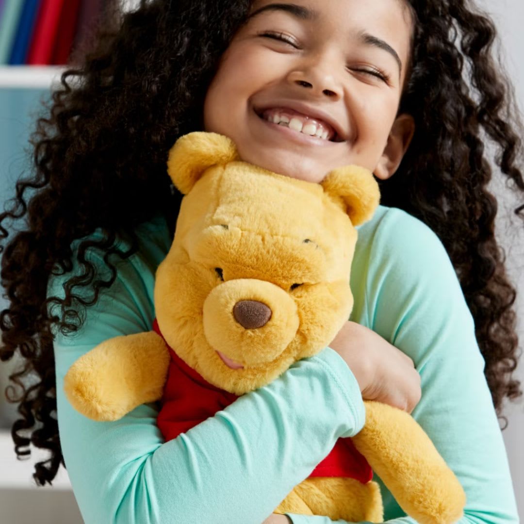 Peluche Mediano Disney Store Winnie The Pooh4