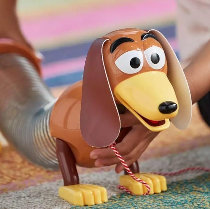 Muñeco Interactivo Slinky Toy Story Disney Store3