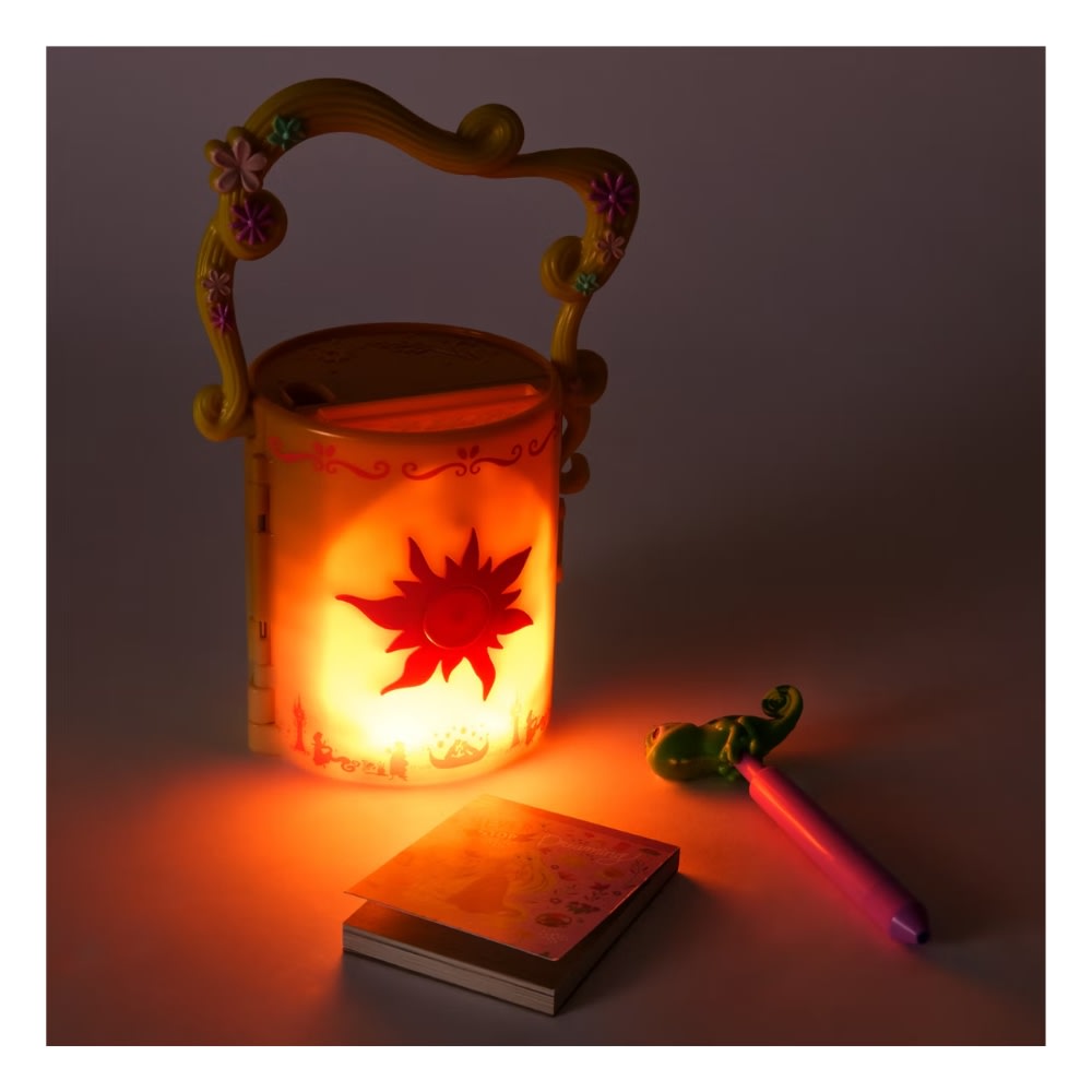 Farol Linterna Rapunzel Enredados con luz cuaderno y lapicero5