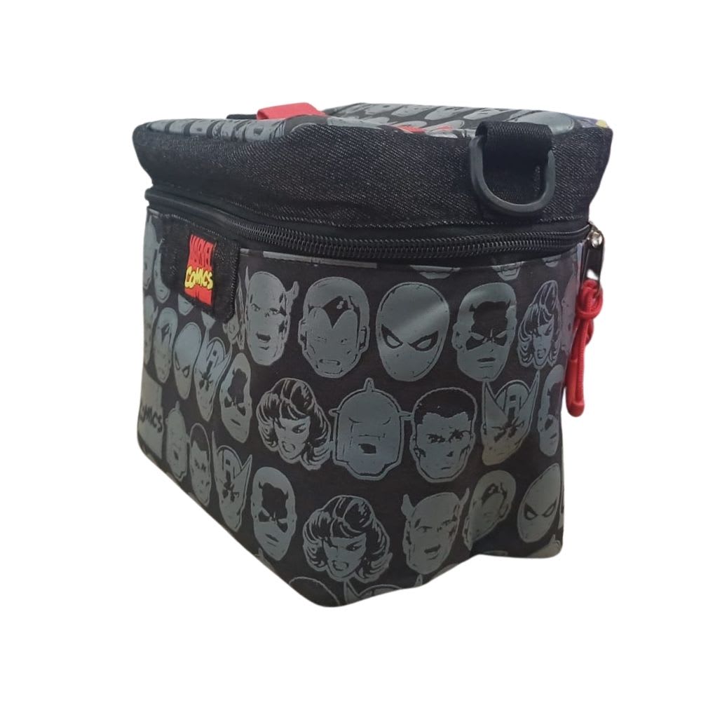 Lonchera Marvel Comics Negro2