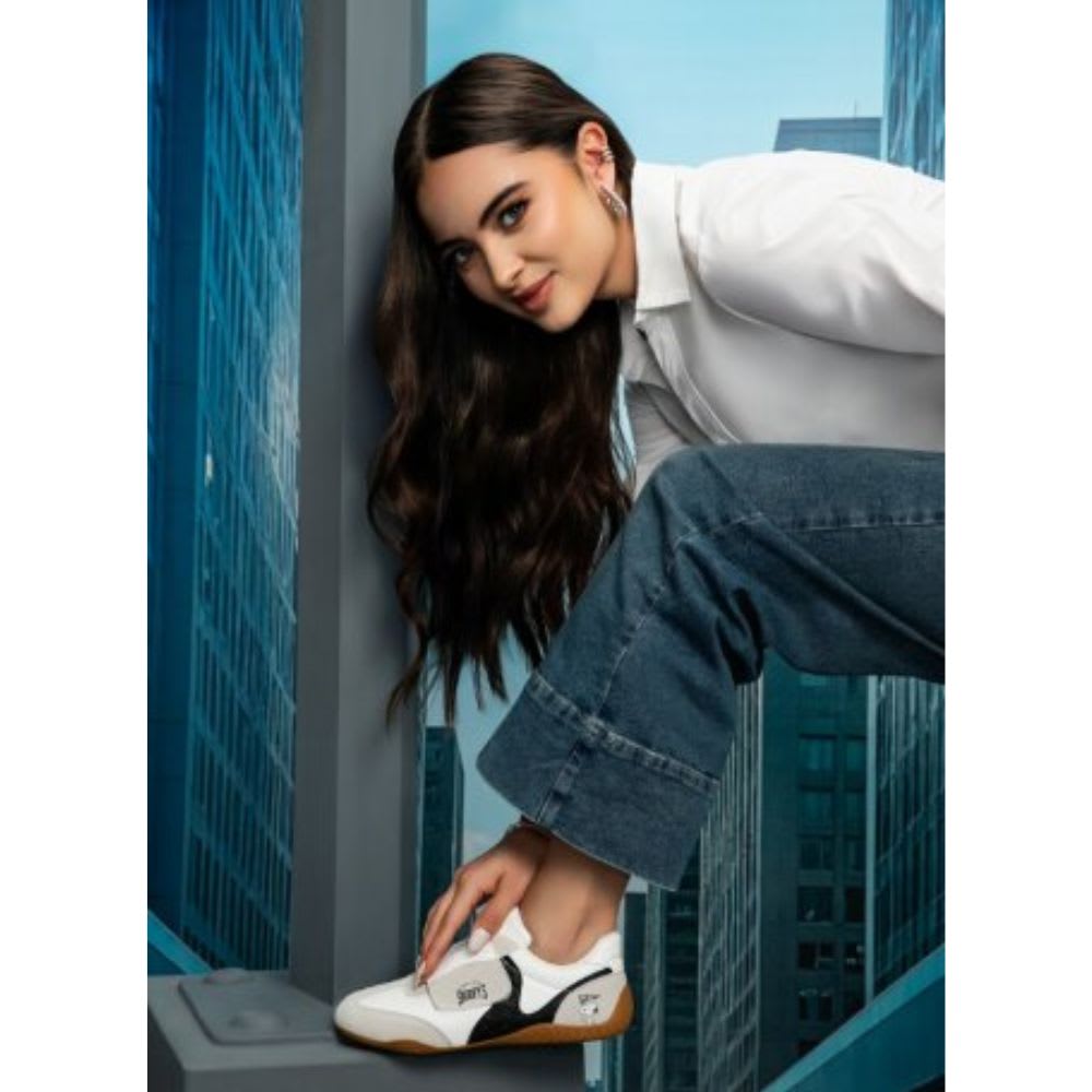 Zapatillas Urbanas Mujer Snoopy Gris5
