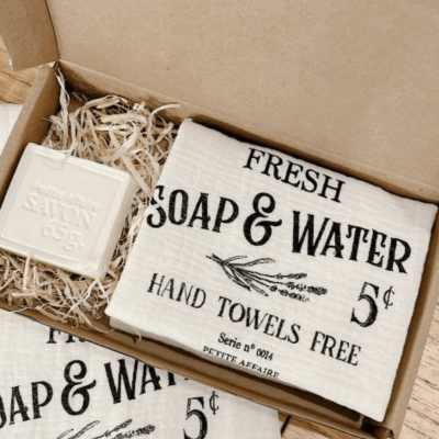Caja towel & Soap