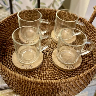 Set 4 Tazas y platos Pure