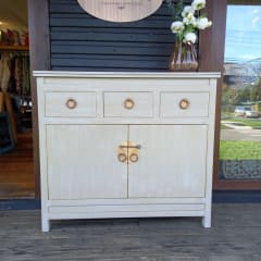 Alacena arrimo 3 cajones 2 puertas 1