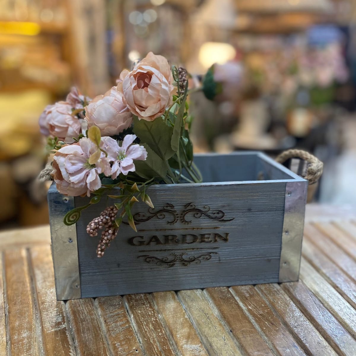 Caja Garden1