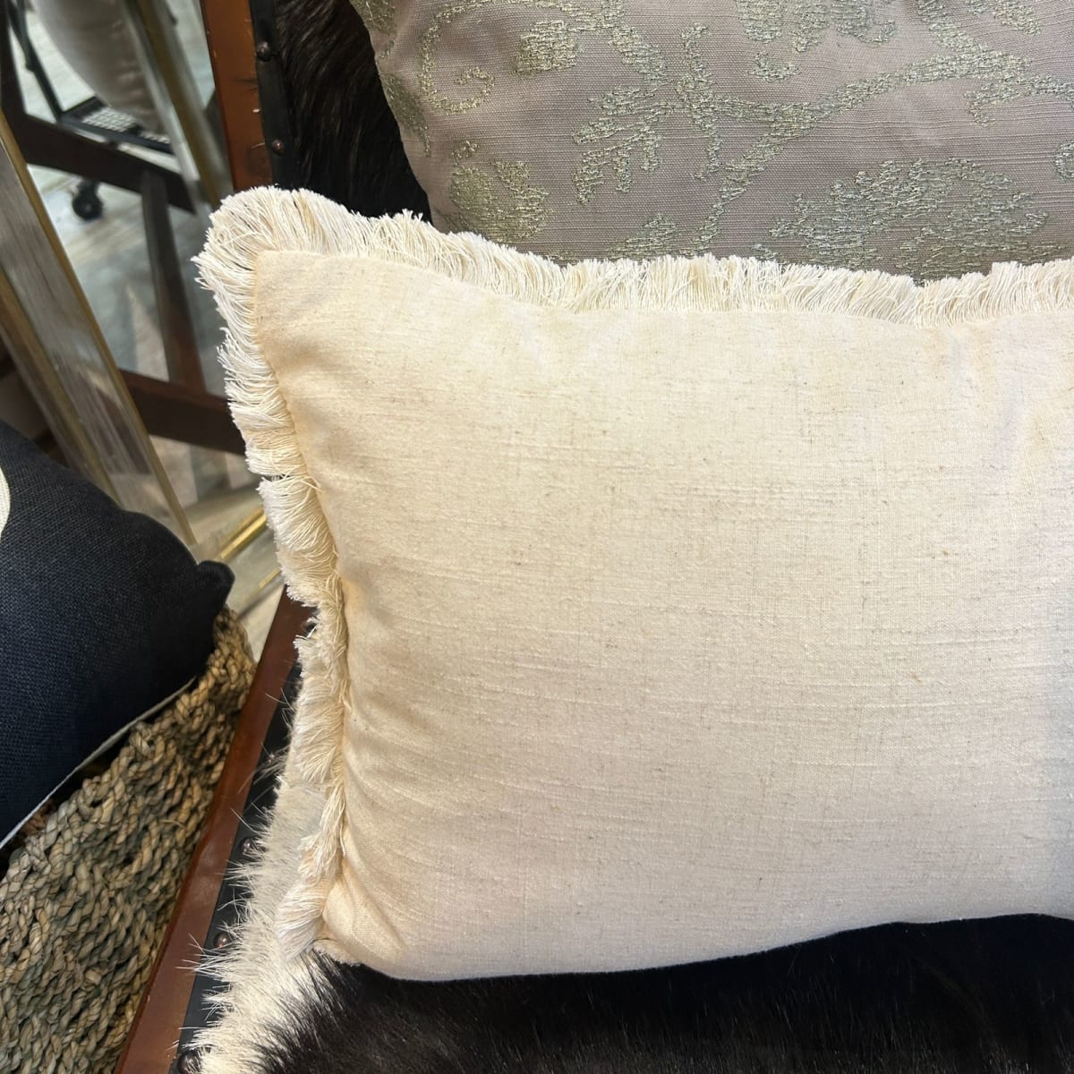 Cojin con flecos 30x501