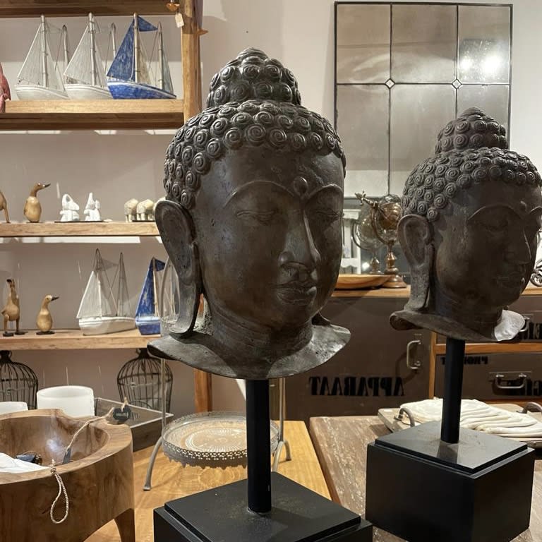 Buda con Stand 60cm1